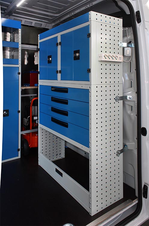 04 Armarios para furgonetas pequeñas en Ducato Syncro Tecnove