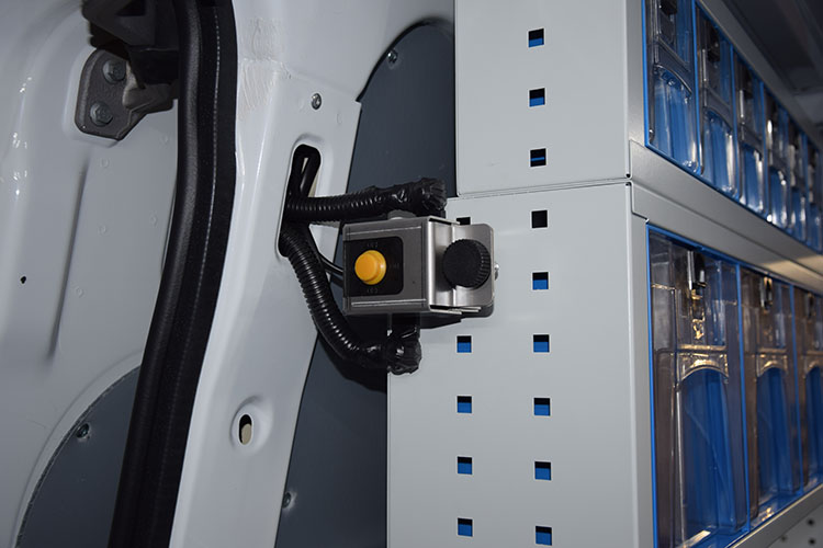 07 Interruptor de a bordo diario instalado por Syncro Tecnove